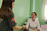 В Саратове волонтеры раздали 1000 ленточек с триколором и сдали кровь