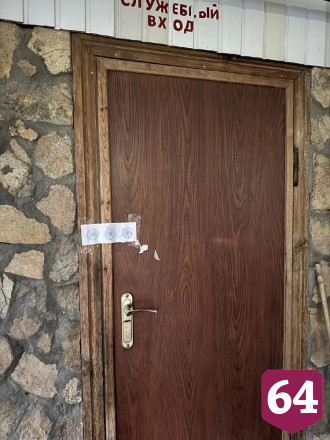В Саратовской области кафе закрыли на месяц из-за иностранной официантки